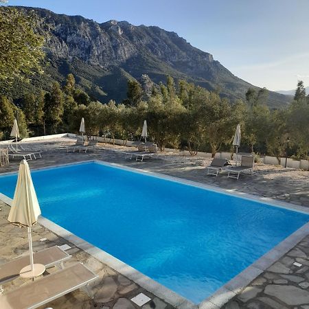 Agriturismo Palas De Serra Country Resort Onifai 外观 照片