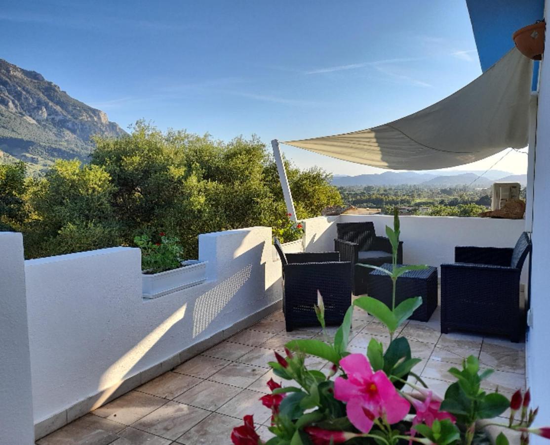 Agriturismo Palas De Serra Country Resort Onifai 外观 照片