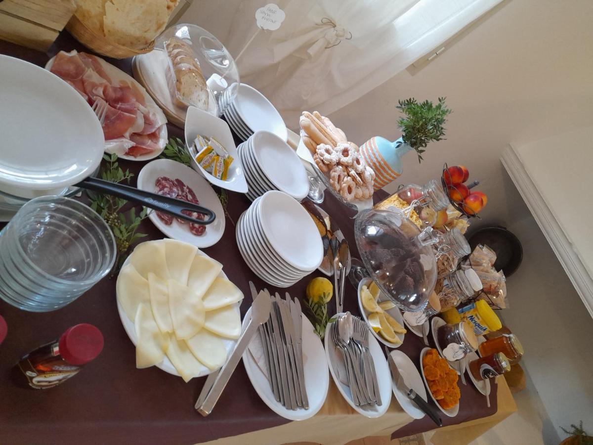 Agriturismo Palas De Serra Country Resort Onifai 外观 照片