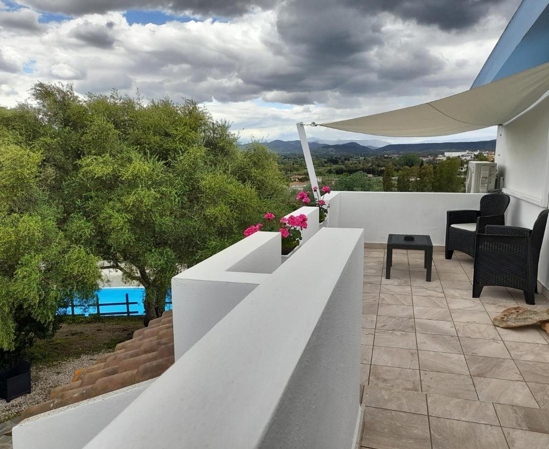 Agriturismo Palas De Serra Country Resort Onifai 外观 照片