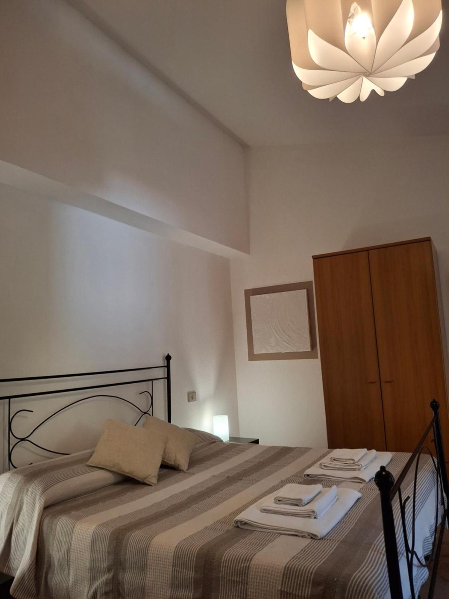Agriturismo Palas De Serra Country Resort Onifai 外观 照片